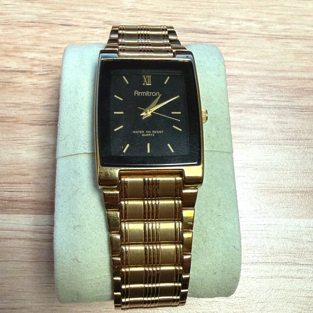 Vintage Armitron Gold Tone Rectangular Watch Quartz Water‎ Resist 100 Works!